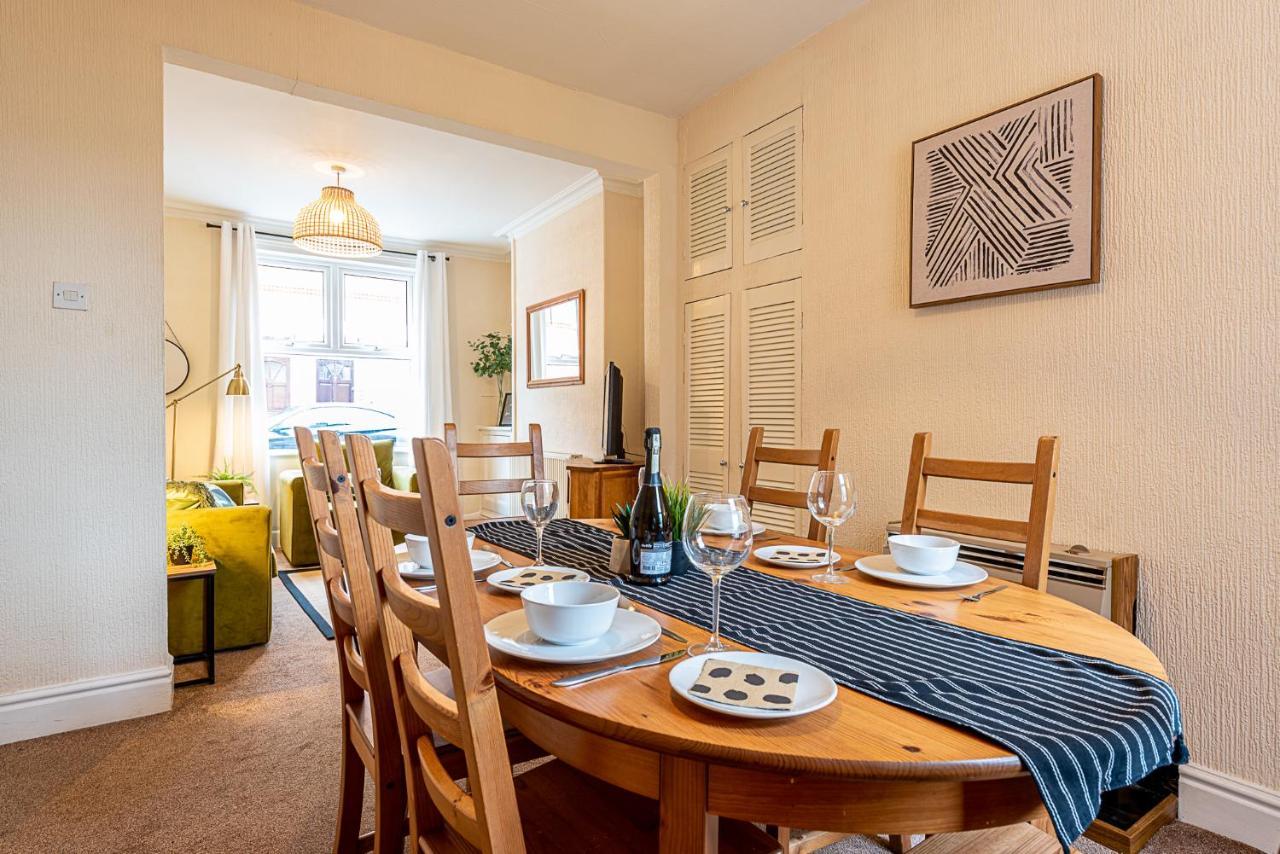 Apartment 2 Bed, Up To 6 Guests Near Centre *