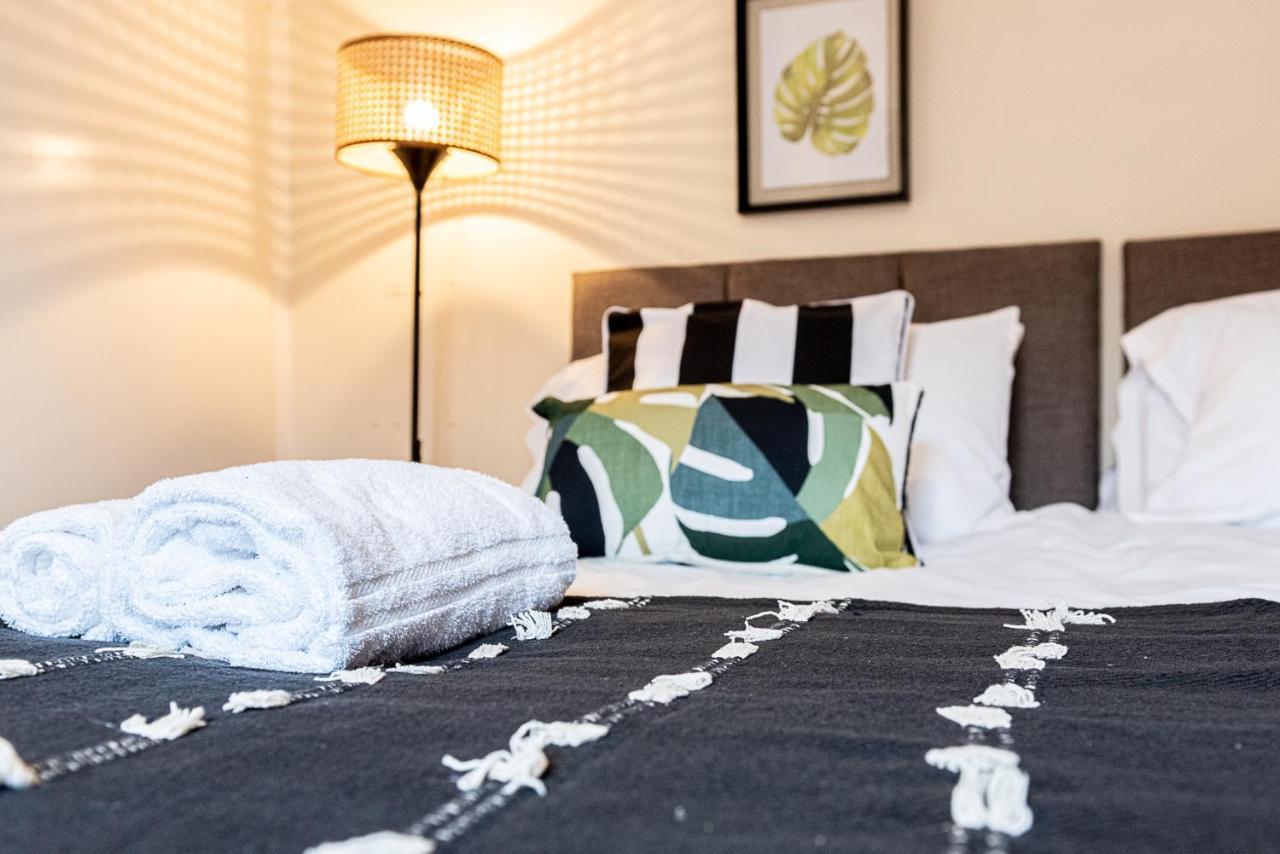 2 Bed, Up To 6 Guests Near Centre Chester